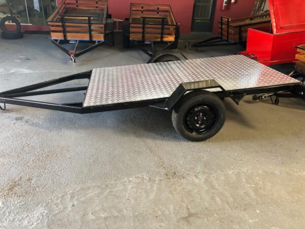 Carreta Plataforma 2,50c x 1,20l - imagem 4