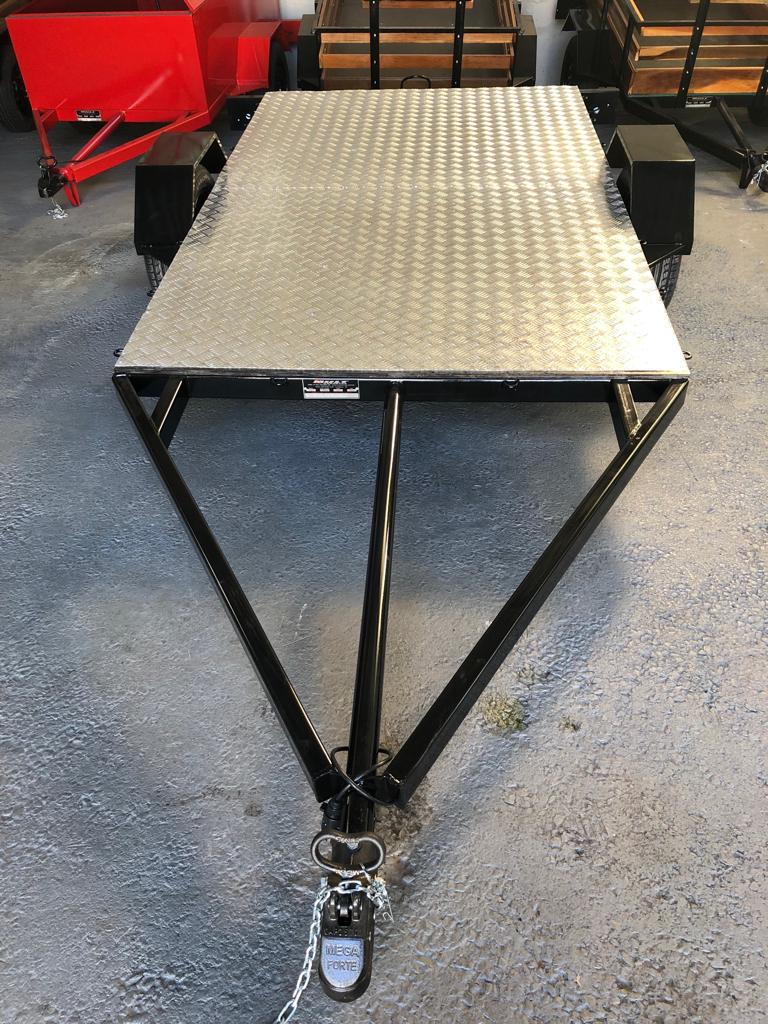 Carreta Plataforma 2,50c x 1,20l - imagem 5