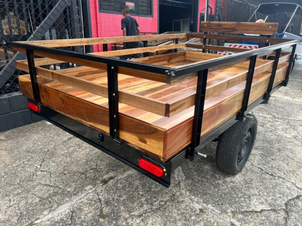 Carretinha Fazendinha Guardas Removíveis - imagem 4