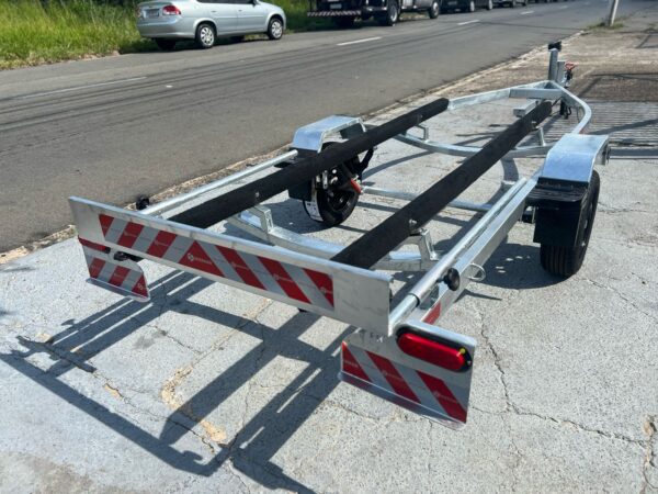 Carretinha reboque Galvanizada CHASSI 4,50 M - imagem 12